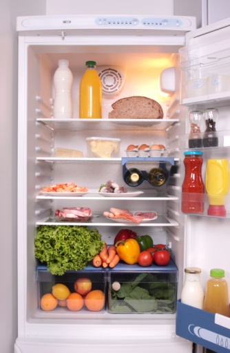 A nice example of a Better Pantry fridge.  But, can you spot the food safety hazard in this picture? First correct response in the comments will get a special prize!