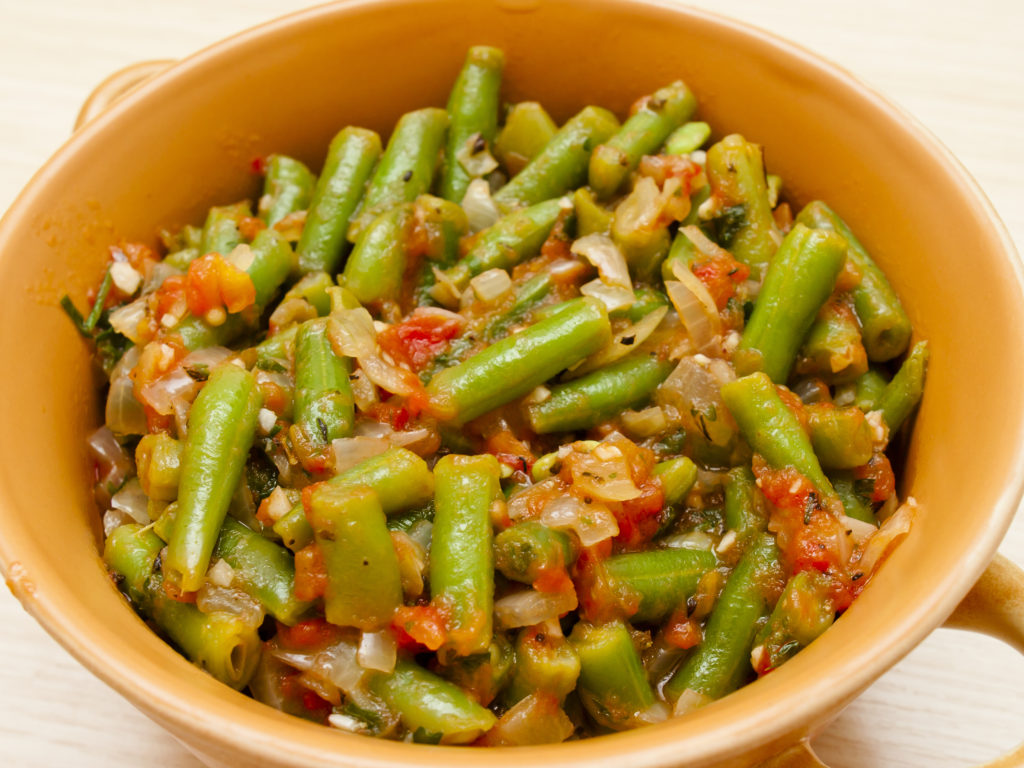 Greek Green Beans and Tomatoes | Virginia Family Nutrition Program