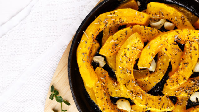 Delicata Squash with Walnuts