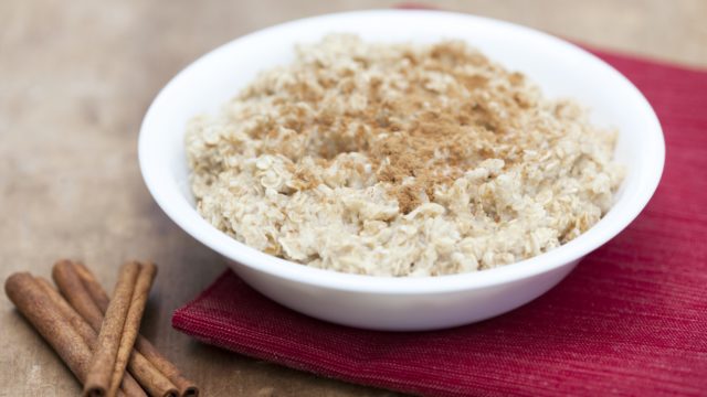 Apple Cinnamon Oatmeal